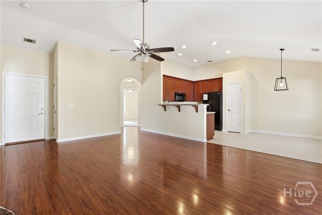 34 Twin Oaks Place, Savannah, GA 31407