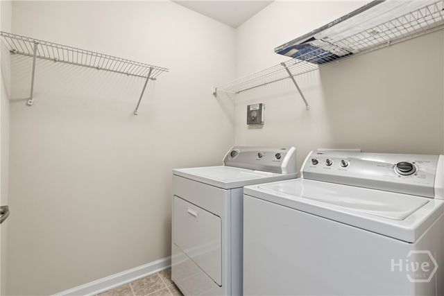 34 Twin Oaks Place, Savannah, GA 31407