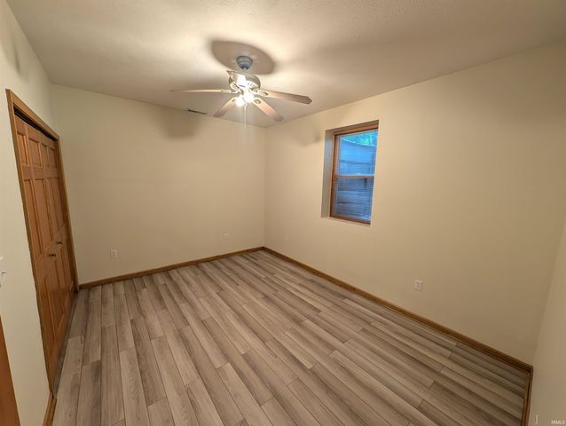 55755 Little Creek Lane, Middlebury, IN 46540
