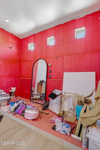 11670 Flor Del Rio Street, Socorro, TX 79927