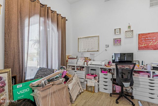 11670 Flor Del Rio Street, Socorro, TX 79927