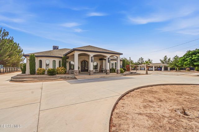 11670 Flor Del Rio Street, Socorro, TX 79927