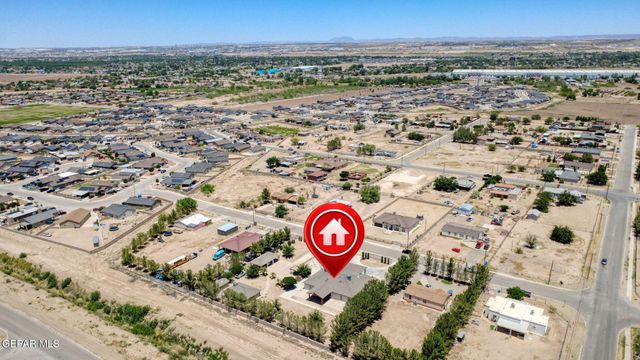 11670 Flor Del Rio Street, Socorro, TX 79927