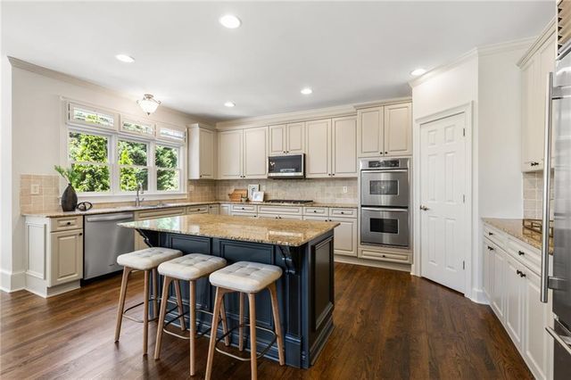 9580 Stoney Ridge Lane, Johns Creek, GA 30022