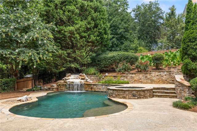 9580 Stoney Ridge Lane, Johns Creek, GA 30022