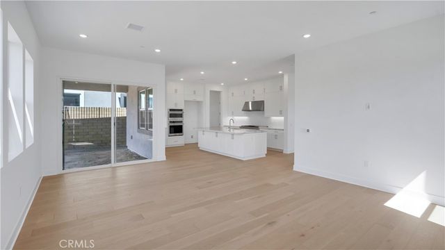 201 Briar Moon, Irvine, CA 92618