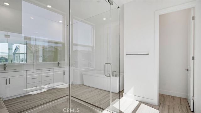 201 Briar Moon, Irvine, CA 92618