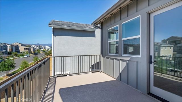 201 Briar Moon, Irvine, CA 92618