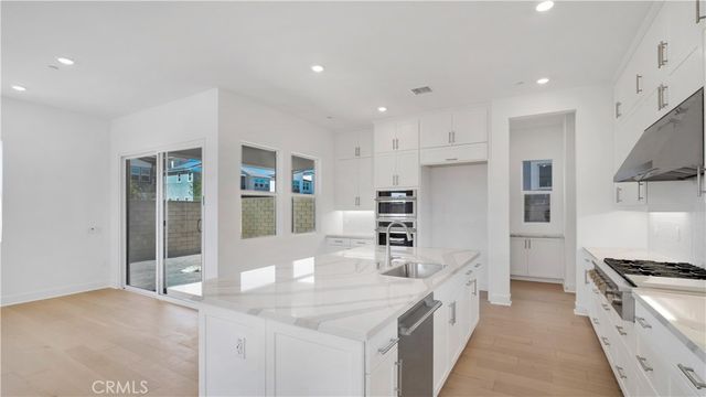 201 Briar Moon, Irvine, CA 92618