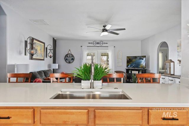 3702 N 2481 E, Twin Falls, ID 83301