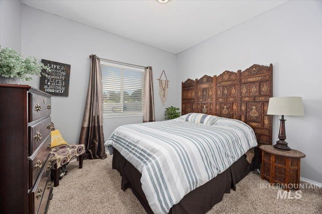 3702 N 2481 E, Twin Falls, ID 83301