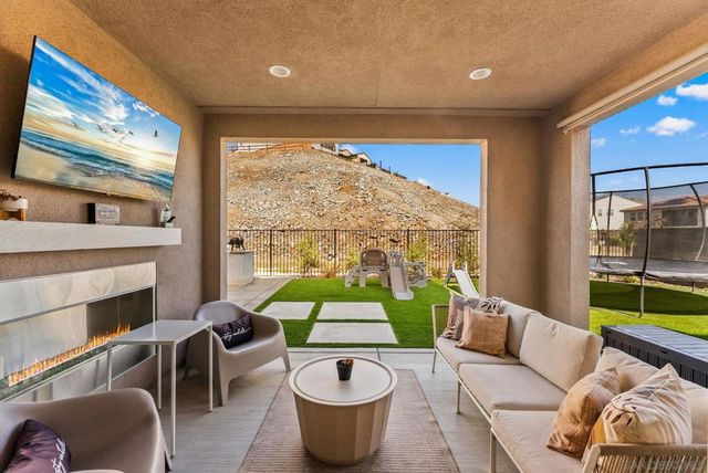 1567 Corte Botanicas, Chula Vista, CA 91913