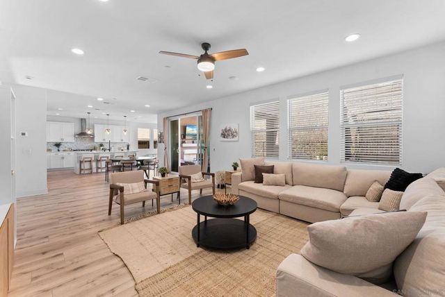 1567 Corte Botanicas, Chula Vista, CA 91913