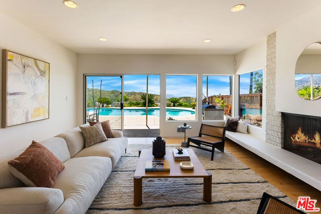 10418 Ormond Street, Sunland, CA 91040