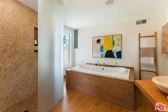 10418 Ormond Street, Sunland, CA 91040