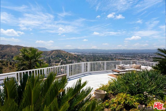 10418 Ormond Street, Sunland, CA 91040