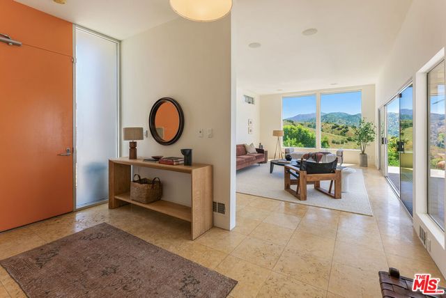 10418 Ormond Street, Sunland, CA 91040