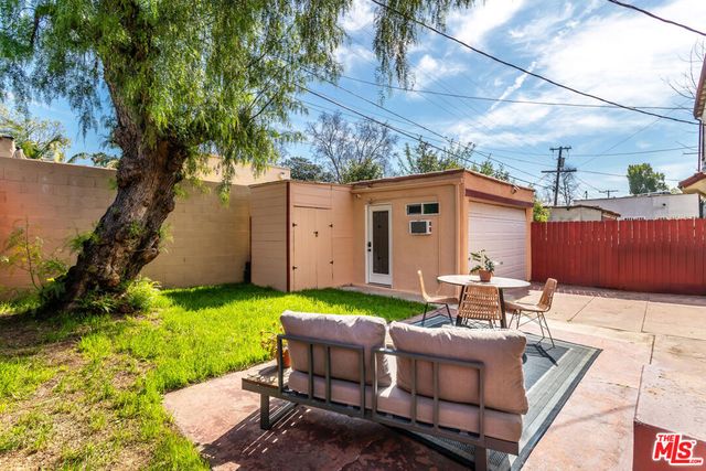 4118 5th Avenue, Los Angeles, CA 90008
