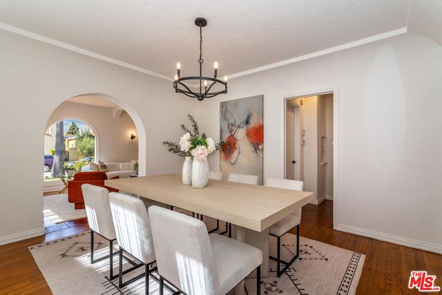 4118 5th Avenue, Los Angeles, CA 90008