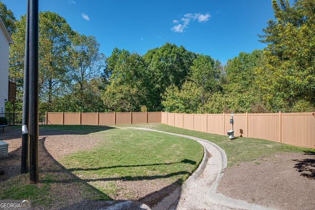 1761 Liberty Parkway NW, Atlanta, GA 30318