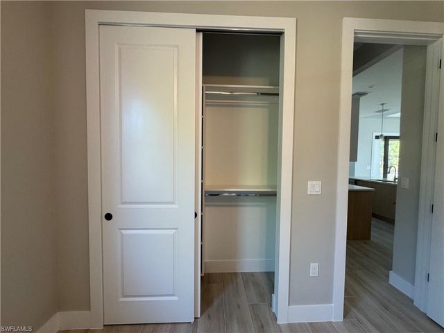 3217 60th AVE NE, Naples, FL 34120