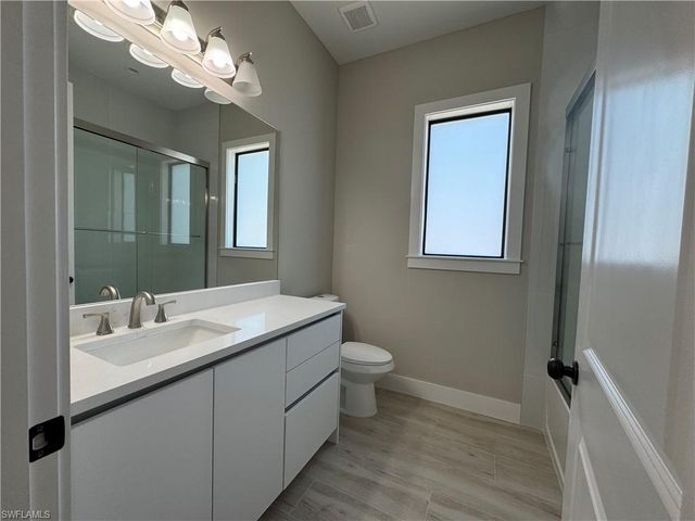 3217 60th AVE NE, Naples, FL 34120