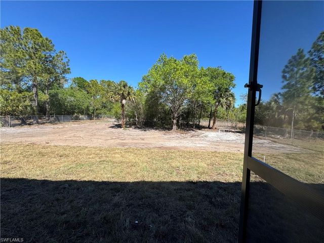 3217 60th AVE NE, Naples, FL 34120