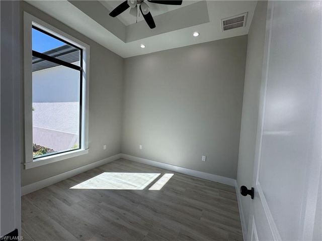 3217 60th AVE NE, Naples, FL 34120