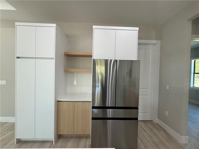 3217 60th AVE NE, Naples, FL 34120