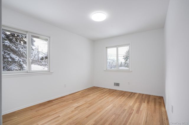 7 Bracken Road, Ossining, NY 10562