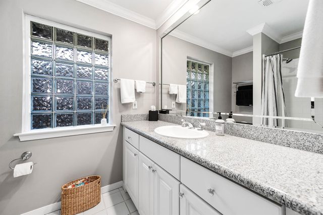 4517 Willowbend Boulevard, Houston, TX 77035