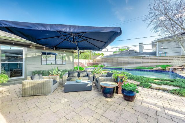 4517 Willowbend Boulevard, Houston, TX 77035