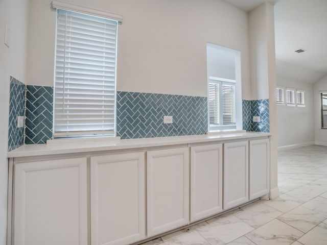 229 Town Park Avenue, Princeton, TX 75407