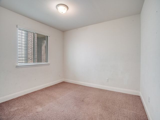 229 Town Park Avenue, Princeton, TX 75407