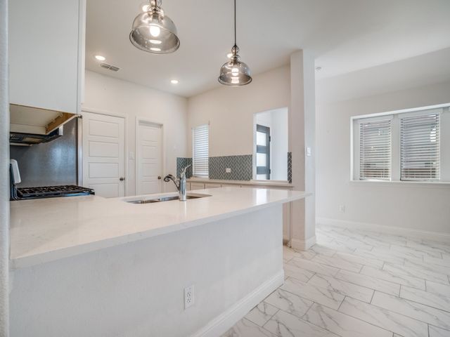 229 Town Park Avenue, Princeton, TX 75407