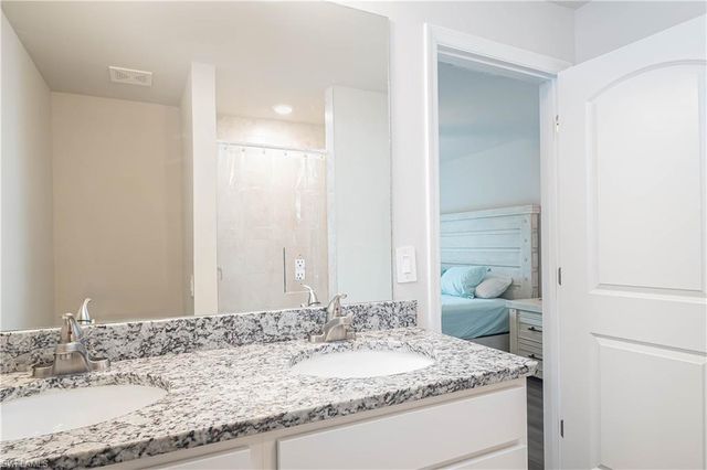 3103 NW 16th PL, Cape Coral, FL 33993