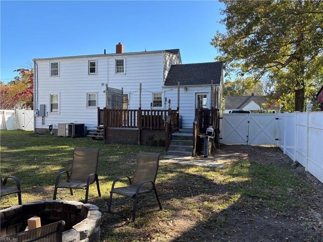 1105 Maryview AVE, Chesapeake, VA 23324