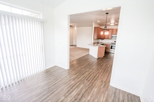 10502 Mallard Glen Court, Indianapolis, IN 46239