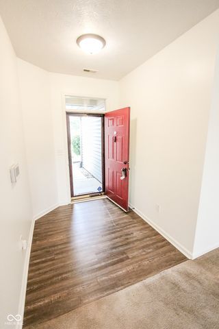 10502 Mallard Glen Court, Indianapolis, IN 46239