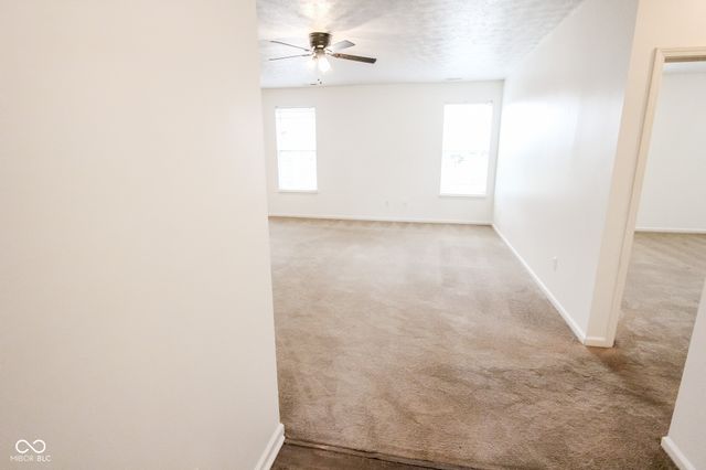 10502 Mallard Glen Court, Indianapolis, IN 46239