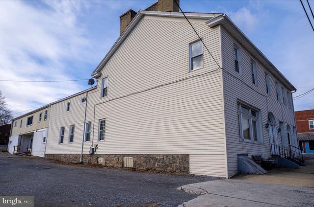 313-317 2ND E, Williamsburg, PA 16693