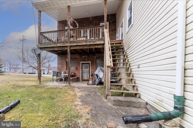 313-317 2ND E, Williamsburg, PA 16693