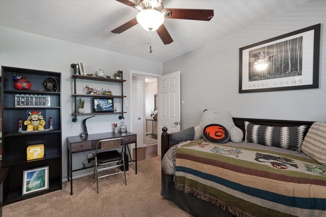12112 Apache Avenue NE, Albuquerque, NM 87112