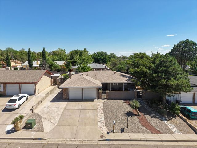 12112 Apache Avenue NE, Albuquerque, NM 87112