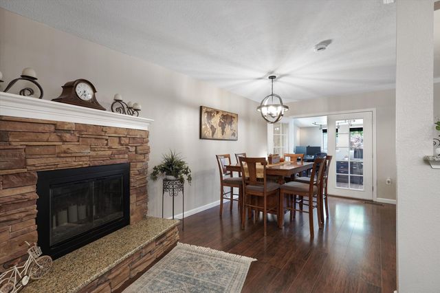 12112 Apache Avenue NE, Albuquerque, NM 87112