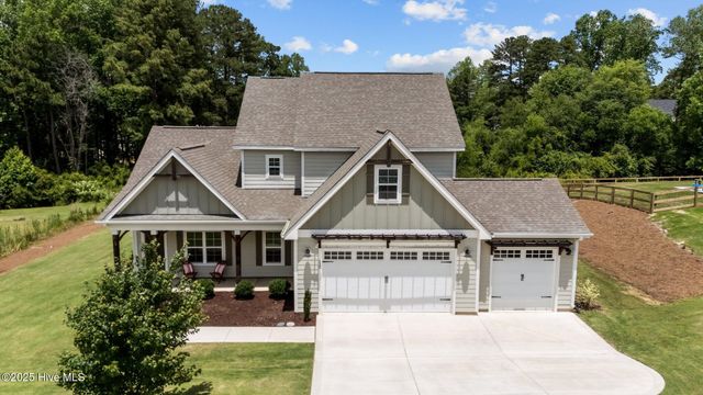130 Amelia Drive, Carthage, NC 28327
