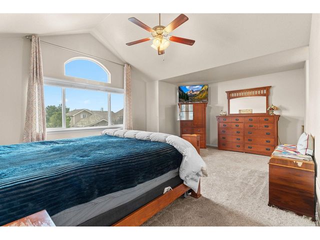 562 Dakota Ct, Windsor, CO 80550
