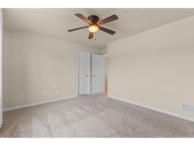 562 Dakota Ct, Windsor, CO 80550