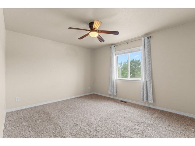 562 Dakota Ct, Windsor, CO 80550