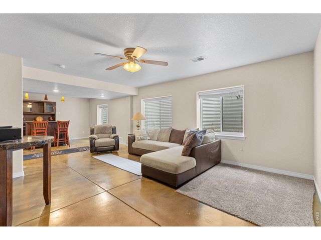 562 Dakota Ct, Windsor, CO 80550